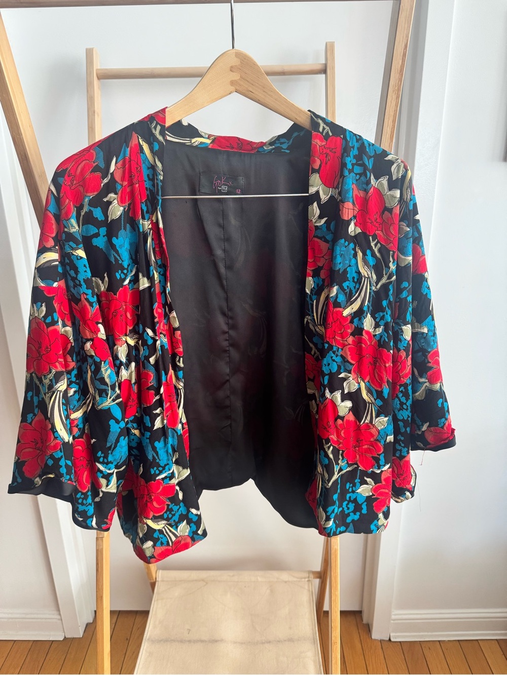 Gok Wan for Tu / Floral Open Front Kimono Jacket - Black with Red & Teal Flowers